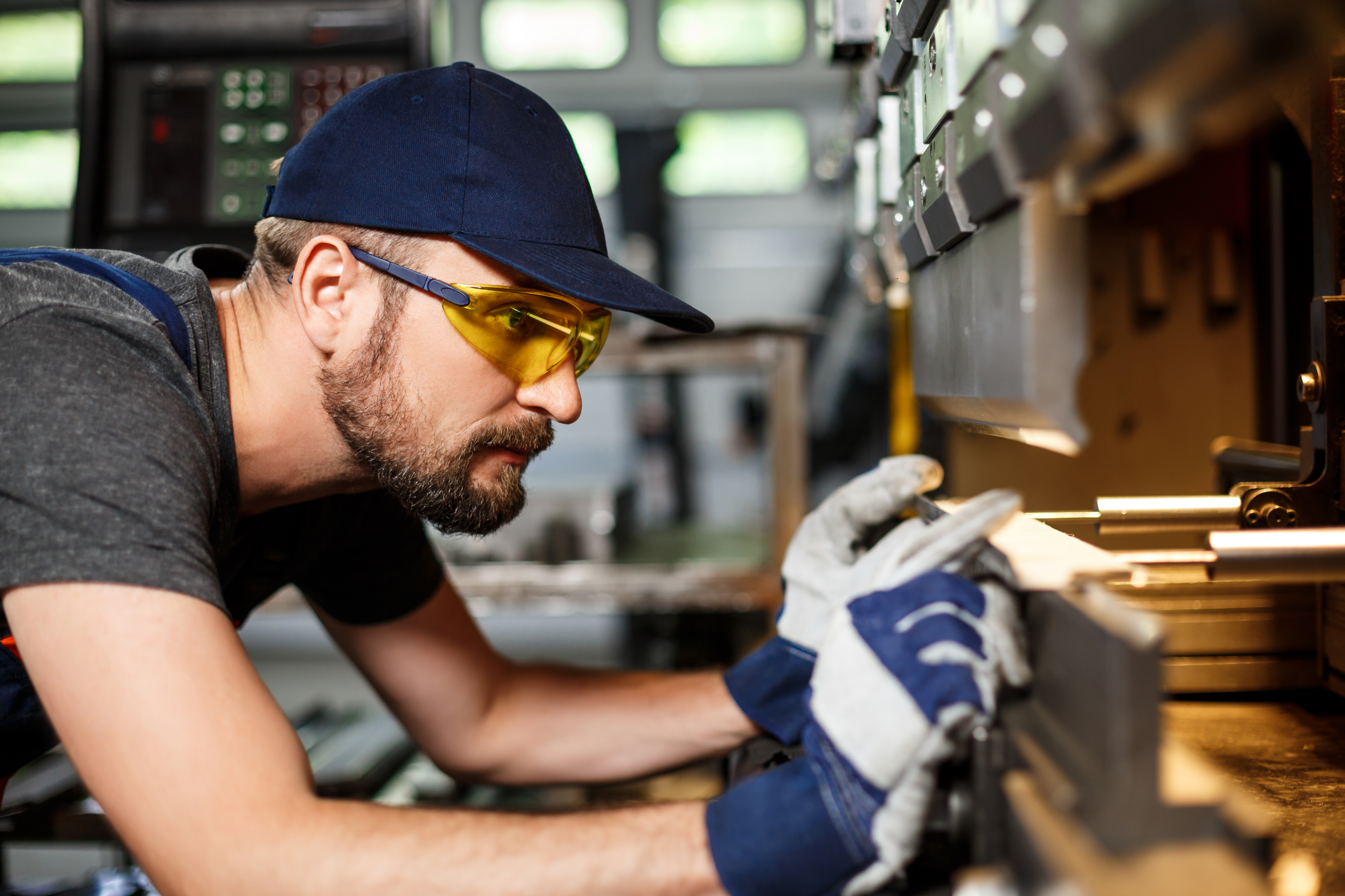 Malaysia Engineering & Manufacturing Salary Guide 2026